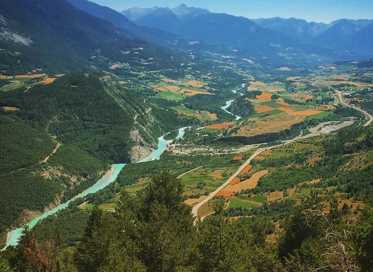 مبيت وإفطار Coins Du Monde