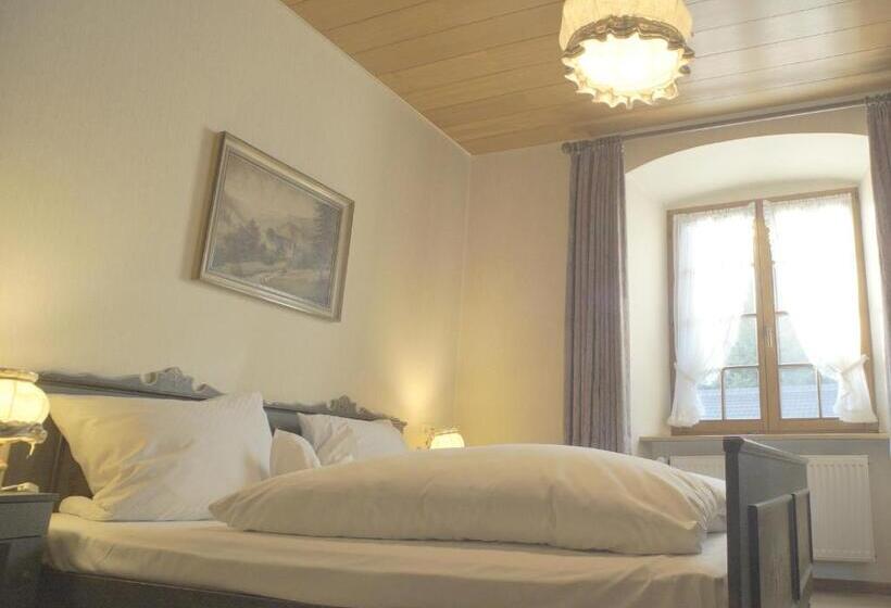 민박 Fährhaus