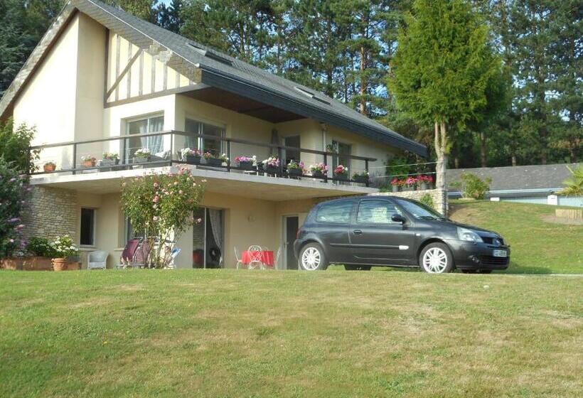 مبيت وإفطار Gadeyne Nathalie Le Chalet De Malvoue