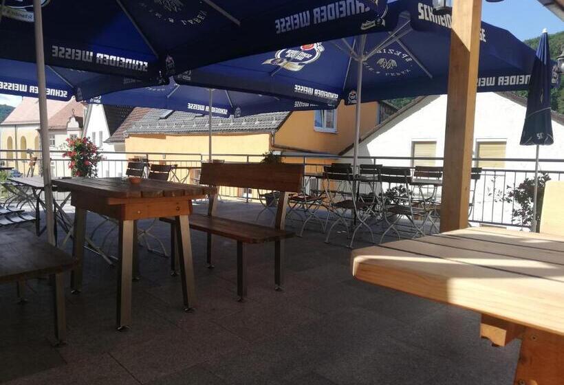 민박 Gasthaus Felsenwastl