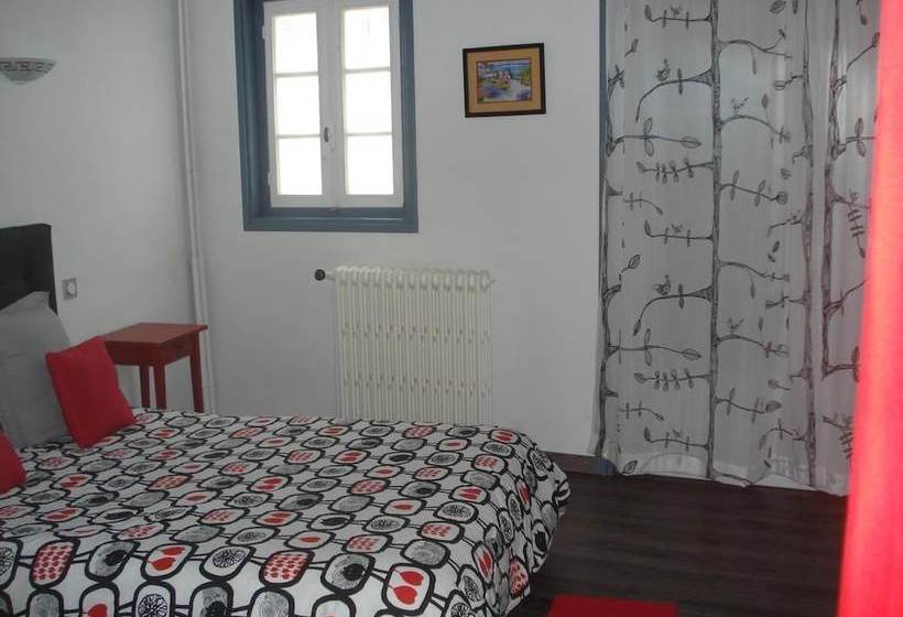 تختخواب و صبحانه Gite Izaxulo