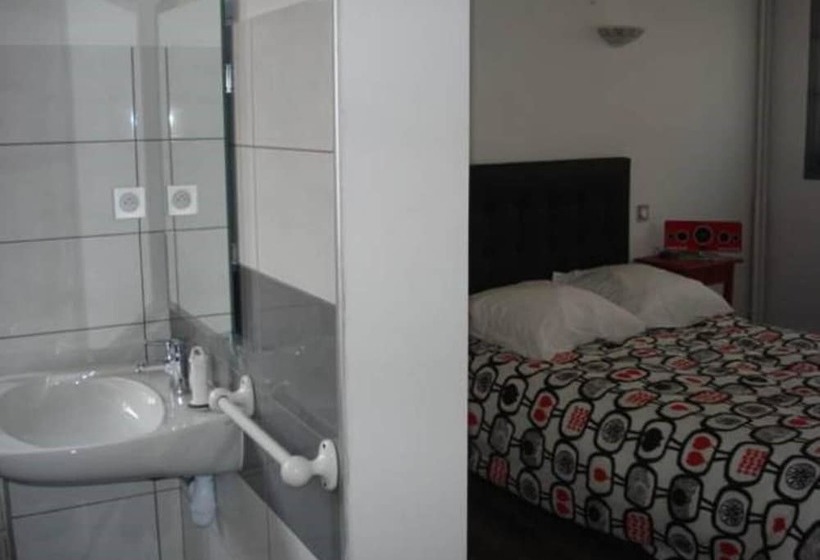 تختخواب و صبحانه Gite Izaxulo