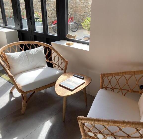تختخواب و صبحانه La Villa Des Sables