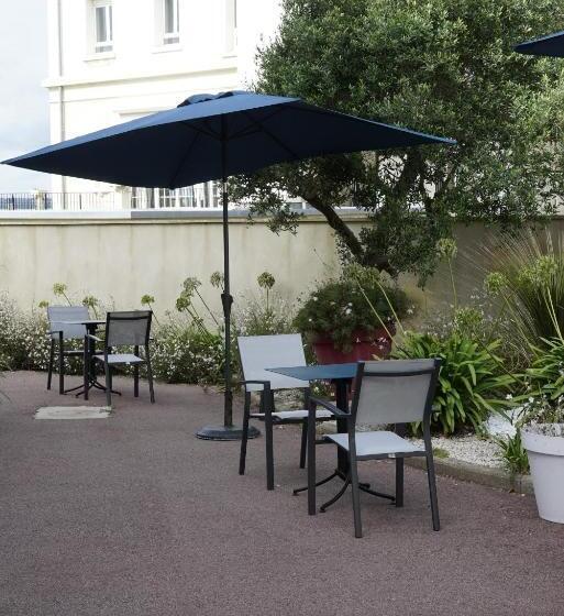 تختخواب و صبحانه La Villa Des Sables