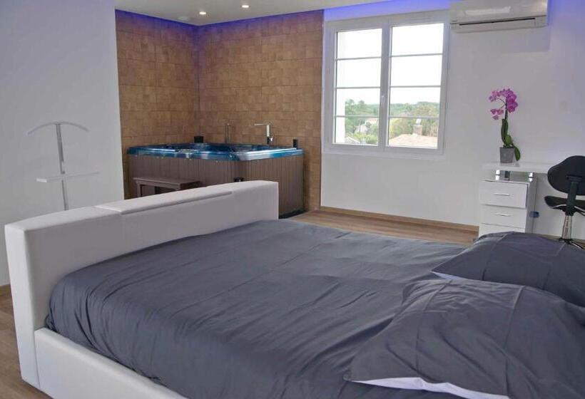 민박 Moulin Des Tours