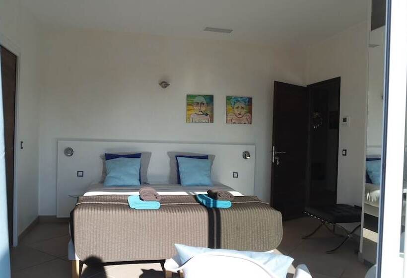تختخواب و صبحانه Villa Perle De La Mer