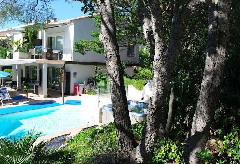 تختخواب و صبحانه Villa Perle De La Mer
