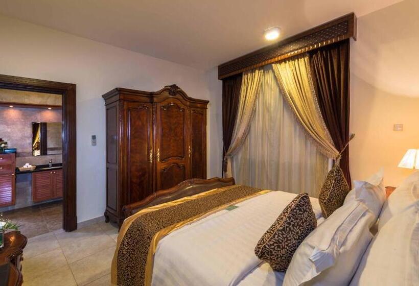 Boudl Al Nakheel