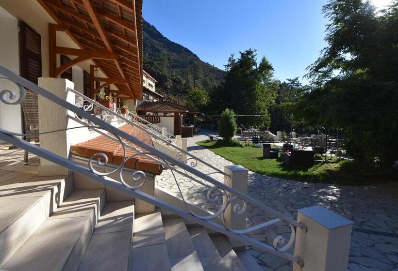 هتل Arena Restaurant Le Refuge