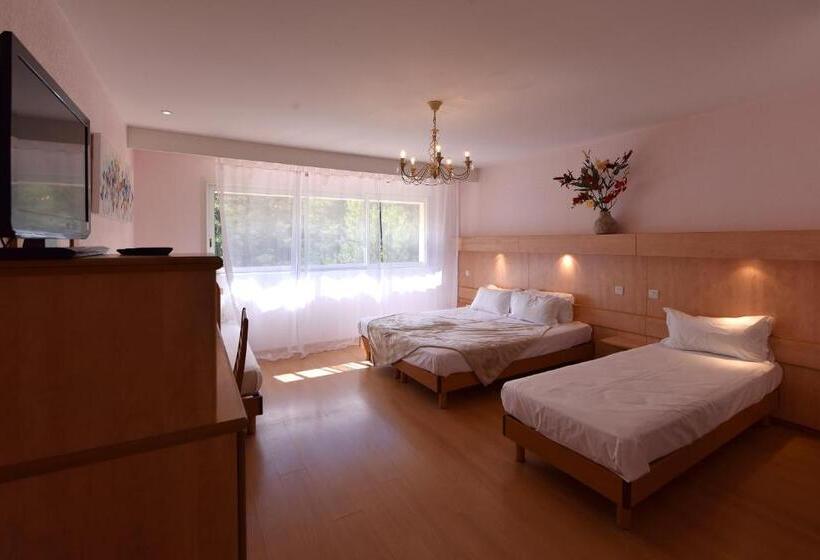 هتل Arena Restaurant Le Refuge