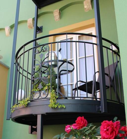 Belle Vue - Das Hotel..