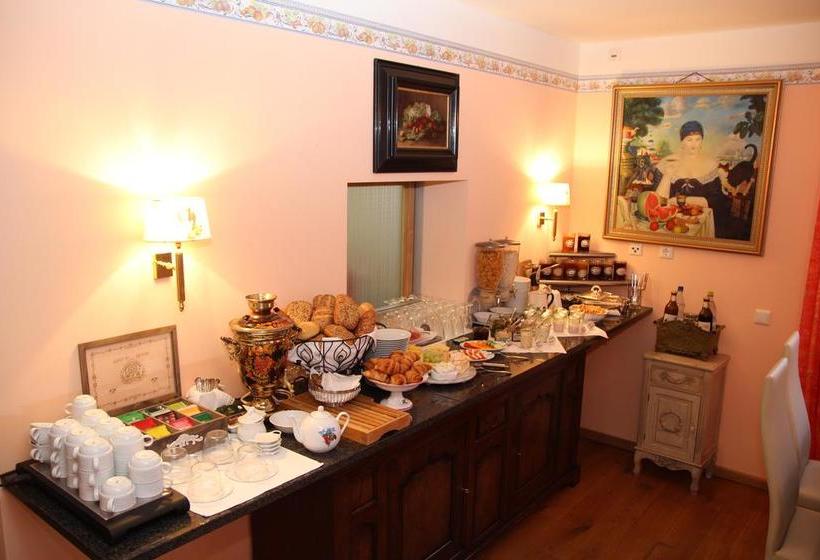 Belle Vue - Das Hotel..