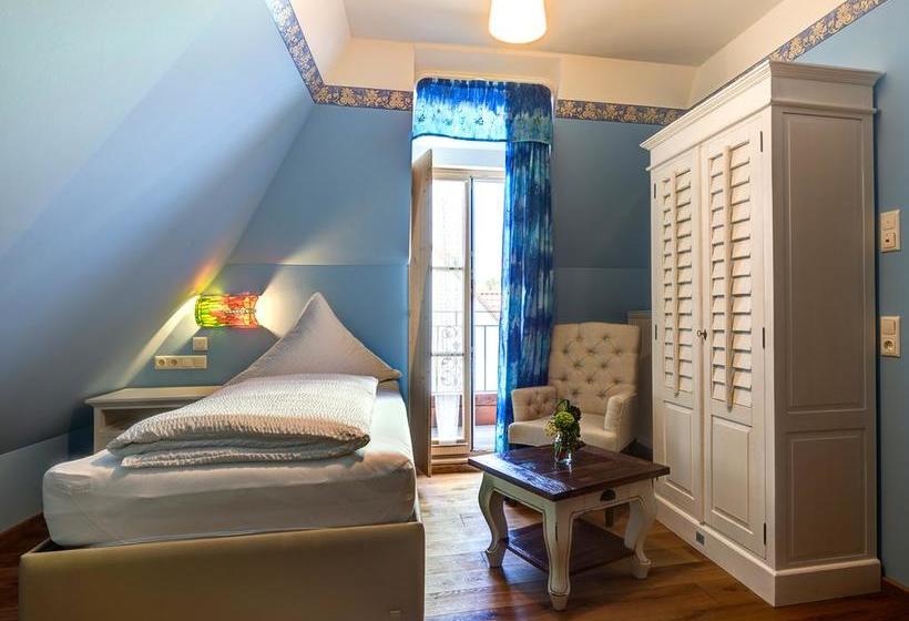 Belle Vue - Das Hotel..