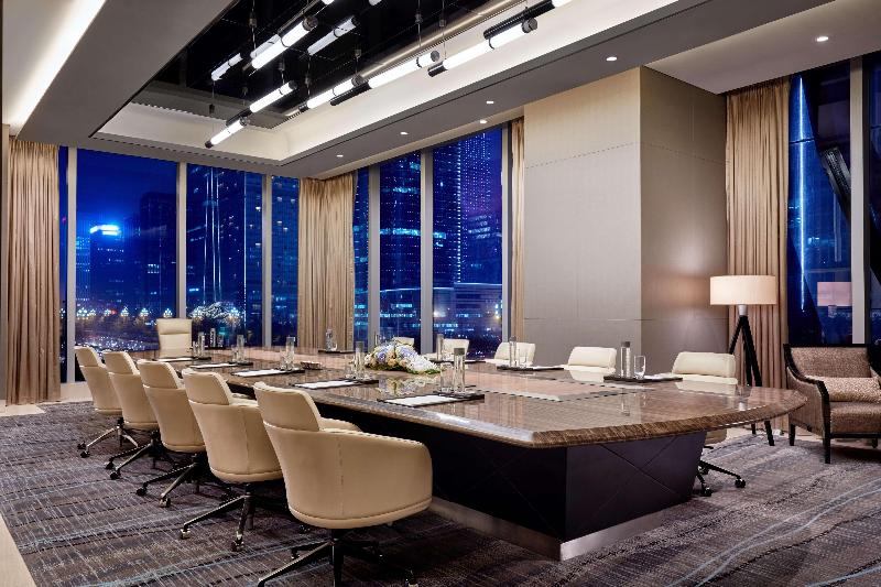 בית מלון כפרי Fairmont Chengdu