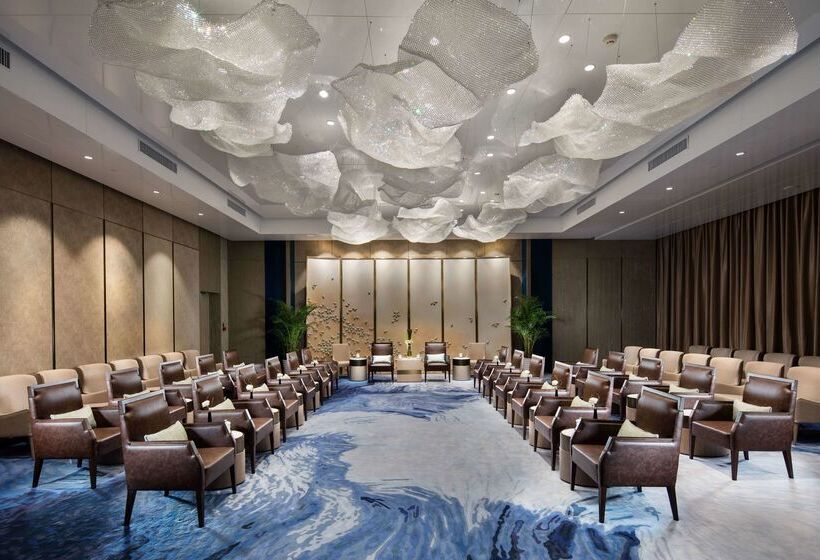 בית מלון כפרי Hilton Quanzhou Riverside