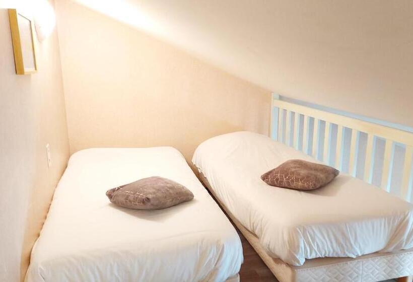 בית מלון כפרי Logis Hôtel Vannes Nord Le Clos Des Hortensias