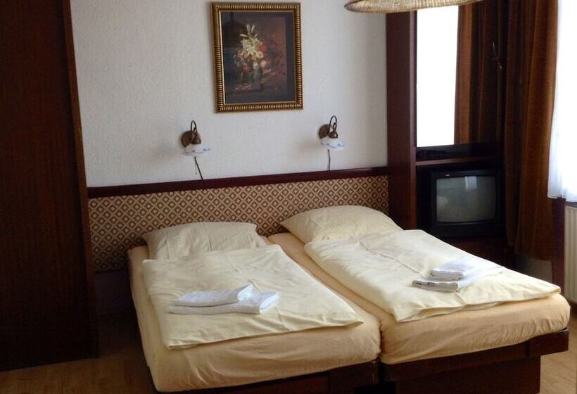 호텔 Thüringer Hof