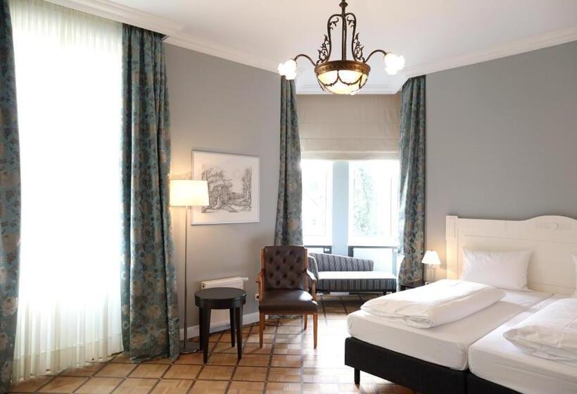 فندق Villa Waldfrieden   Design Trifft Budget