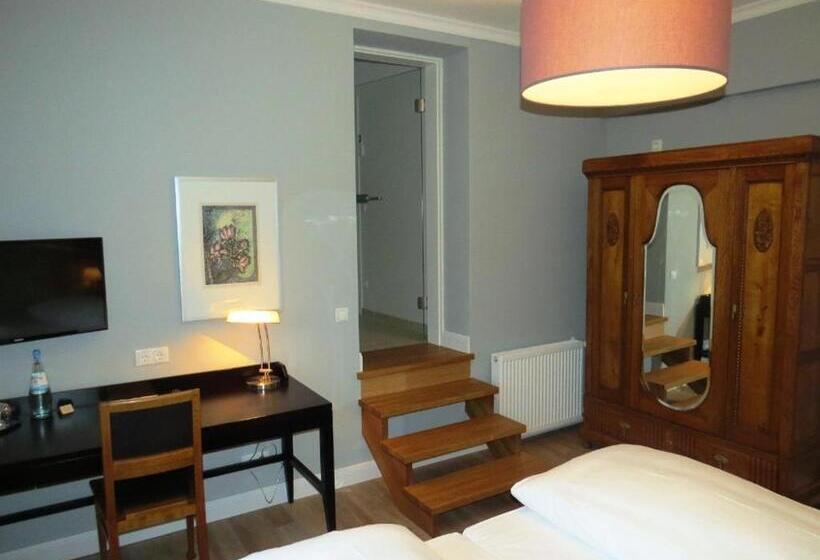 فندق Villa Waldfrieden   Design Trifft Budget