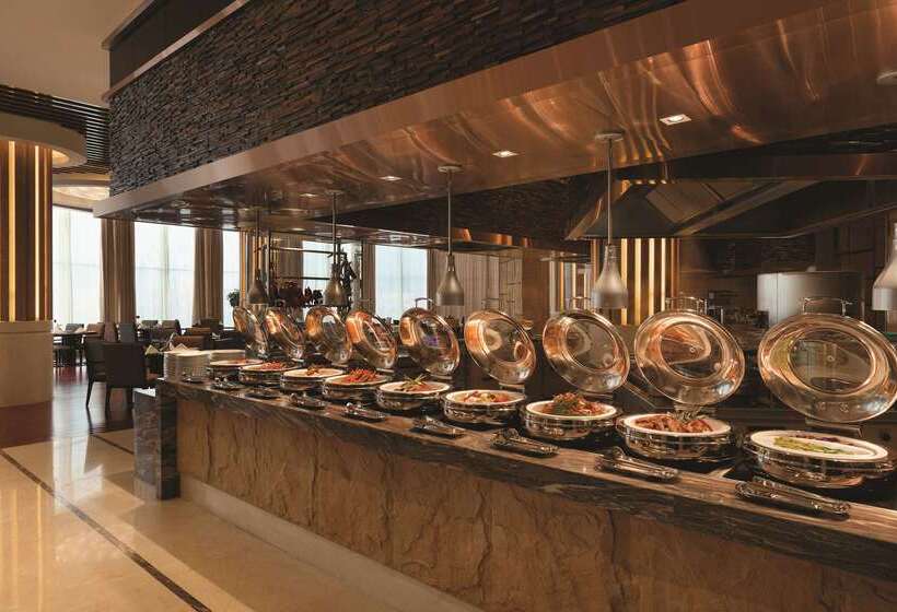 هتل Wyndham Urumqi North