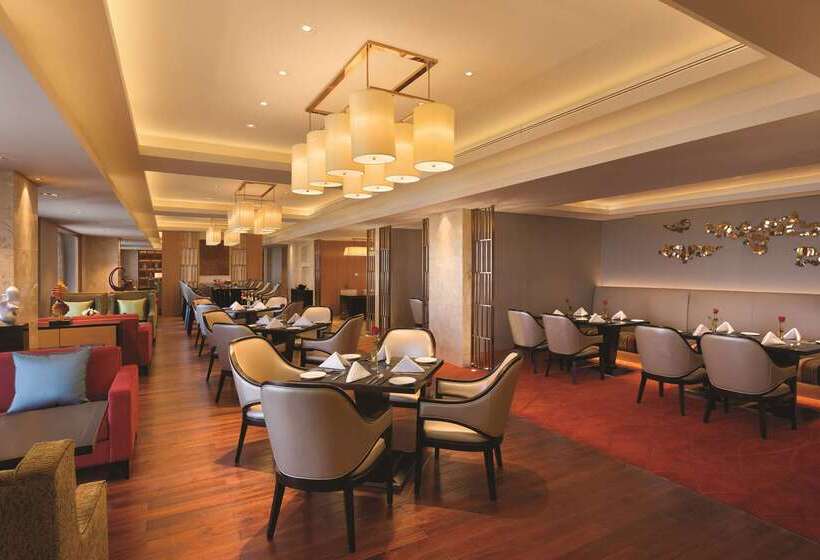 هتل Wyndham Urumqi North