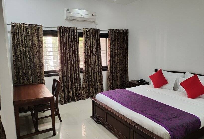 بنسيون Sapphero Resorts A Unit Of Shri Sai Hospitality