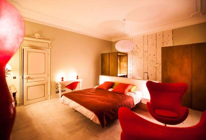 تختخواب و صبحانه Domaine De Biar