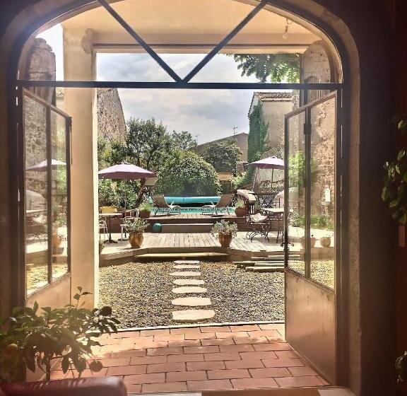 تختخواب و صبحانه La Casa Occitane