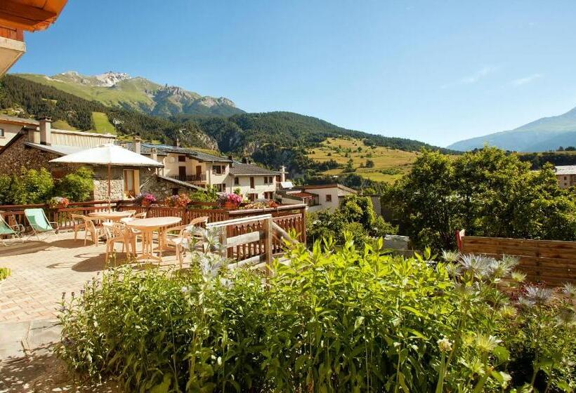 צימר La Roche Du Croue