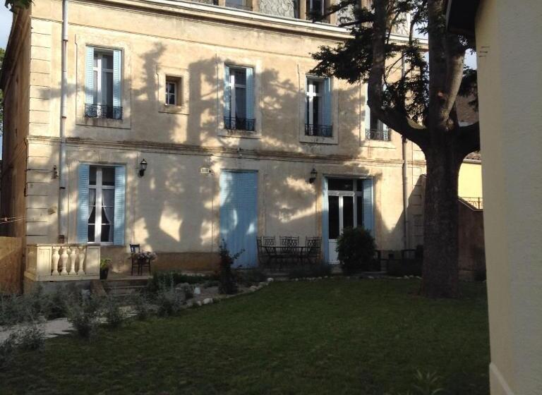 مبيت وإفطار La Villa Celine