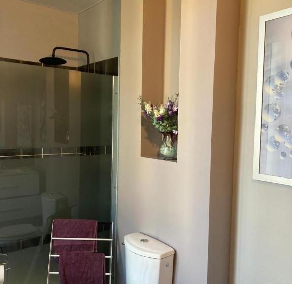 مبيت وإفطار La Villa Celine