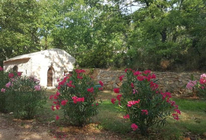 צימר Le Donjon Des Combes Et Son Spa