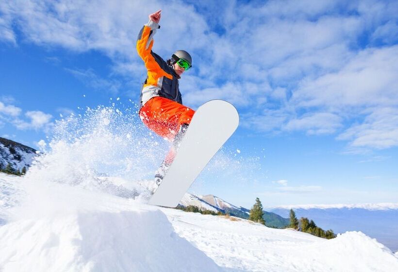 مبيت وإفطار Les Portes Du Soleil