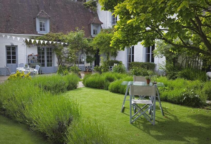 تختخواب و صبحانه Maison 76
