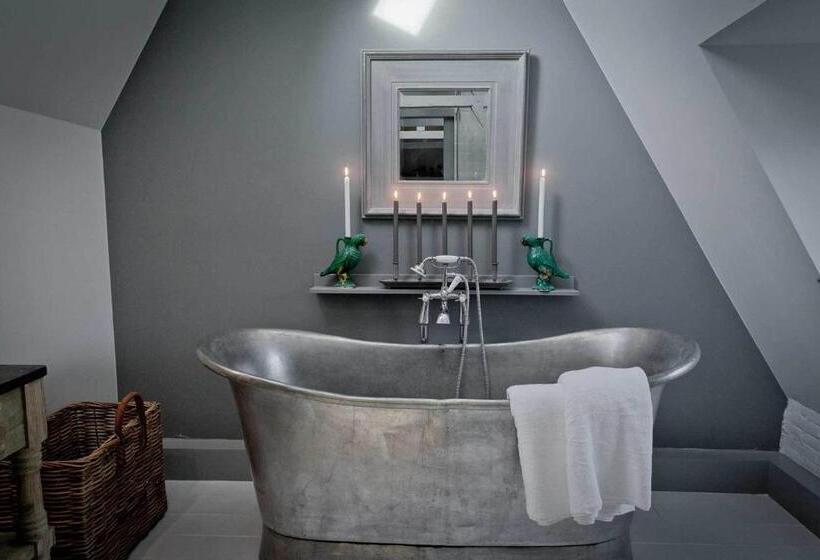 تختخواب و صبحانه Maison 76