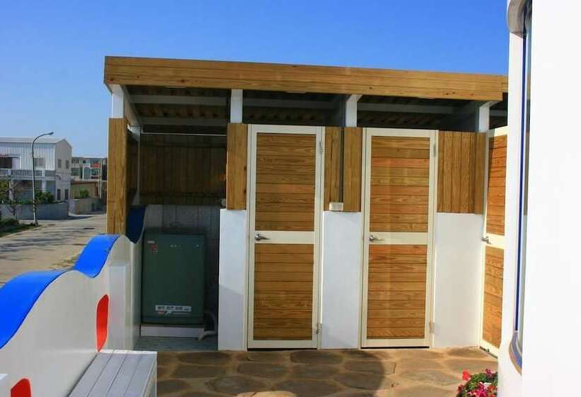 تختخواب و صبحانه The Domed Tile Bb