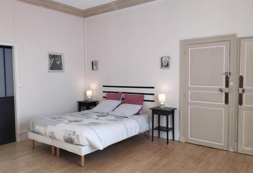 تختخواب و صبحانه Villa Du Cerf Thibault