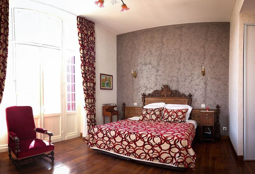 تختخواب و صبحانه Villa L'orante