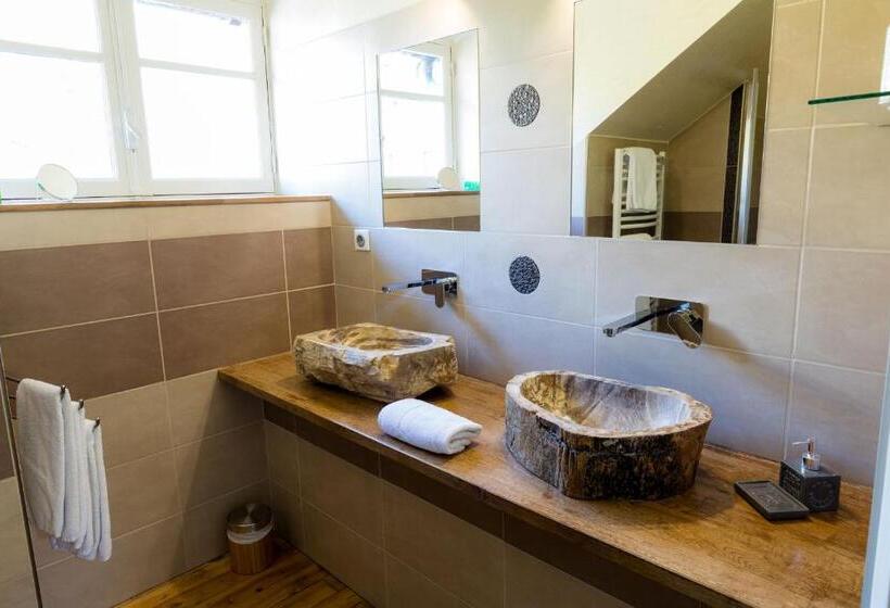تختخواب و صبحانه Villa L'orante