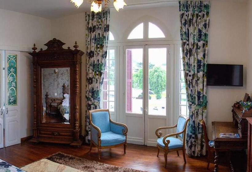 تختخواب و صبحانه Villa L'orante