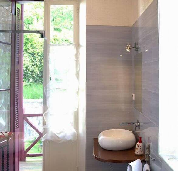 تختخواب و صبحانه Villa L'orante