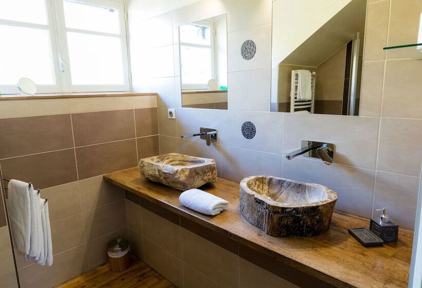 تختخواب و صبحانه Villa L'orante