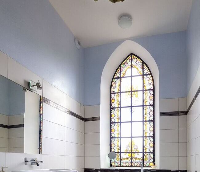 تختخواب و صبحانه Villa L'orante