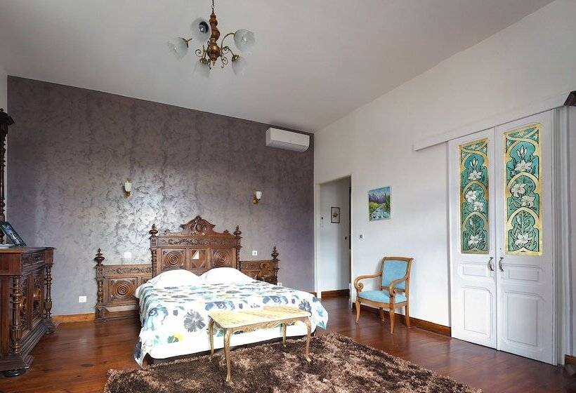 تختخواب و صبحانه Villa L'orante
