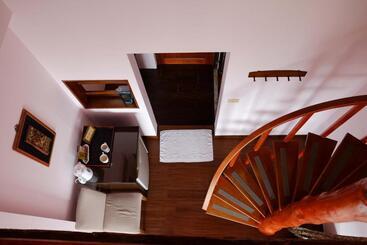 Bridge12th B&b