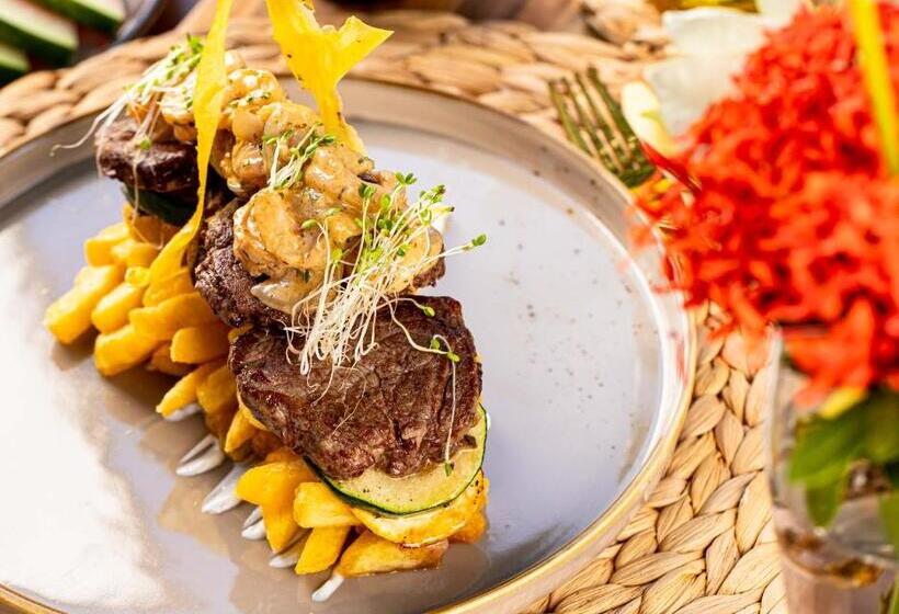 مسافرخانه Dreamer Palomino