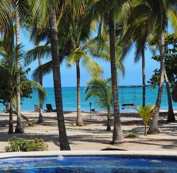 هتل Aite Eco Resort