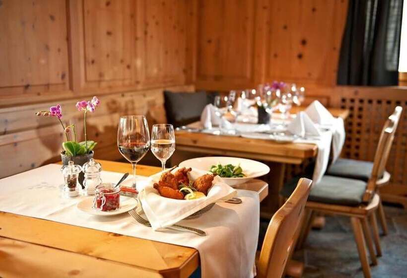 هتل Arsa Lodge Silvaplana
