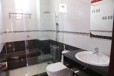 Ban Mai Hotel 66