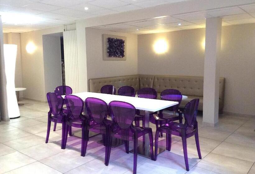 Fotos del hotel Hôtel Peyramale:  40
